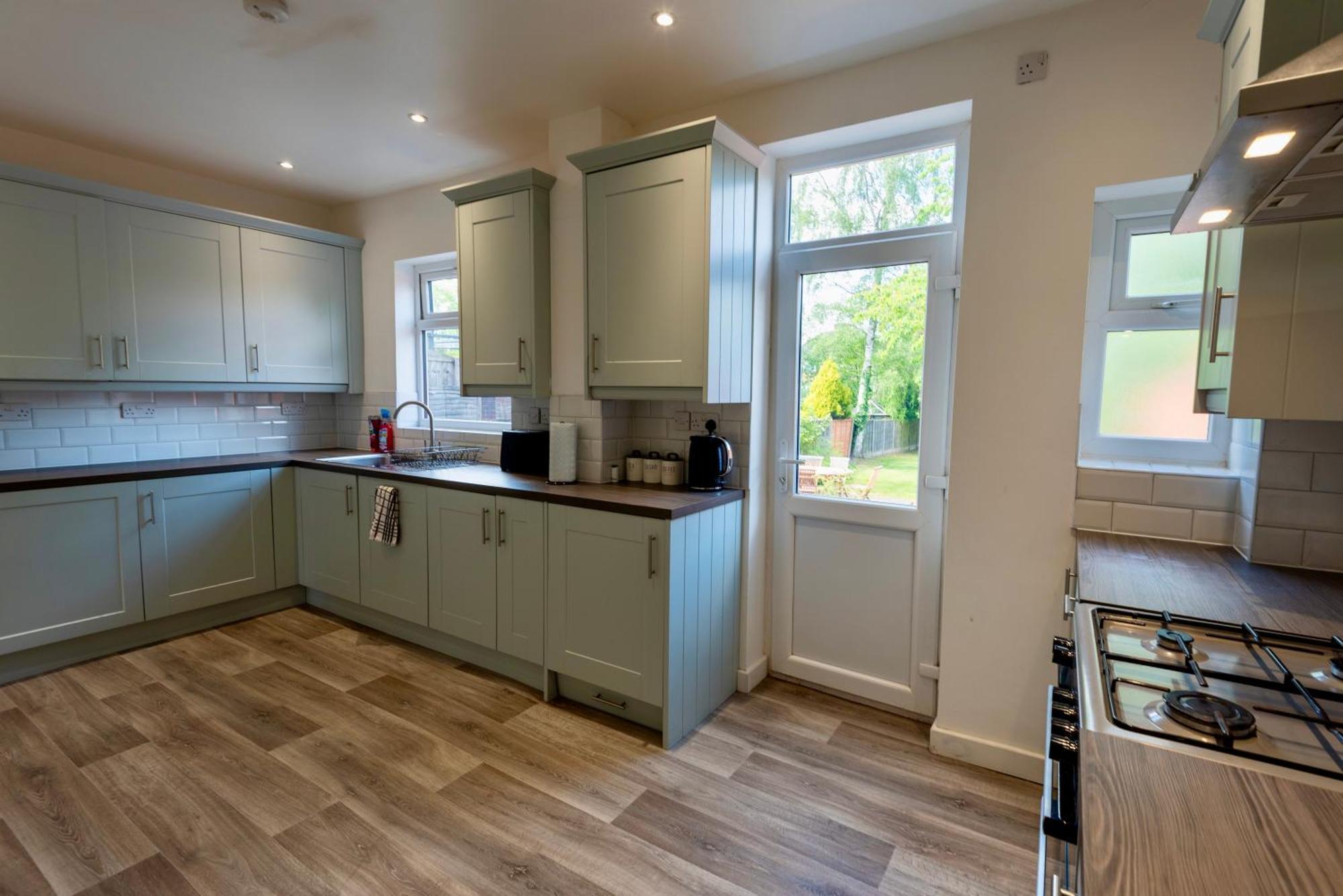Single Room In Brand New 5 Bedroom Home BW Room 2 Solihull Exterior photo